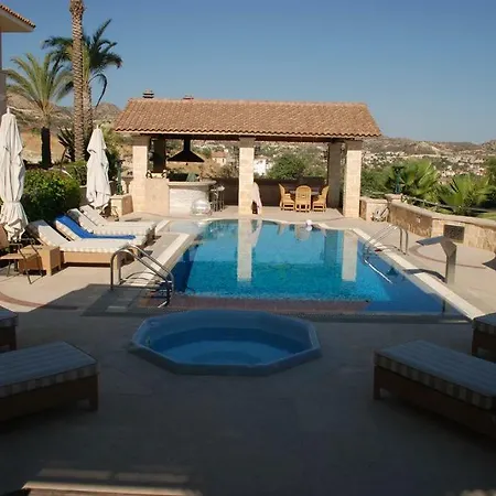 Casa Carmelina 别墅 利马索尔